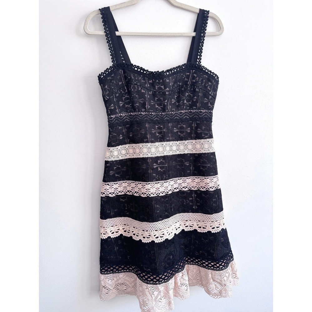 Nanette Lepore Lucie Sleeveless Lace Fit & Flare Dress Y2K Coquette Style Size 2